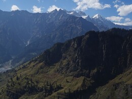     Hanuman Tibba (5860 )