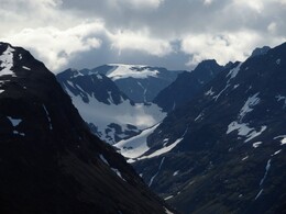     Steindalsbreen   Veidalen