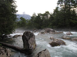   Rio Correntoso   