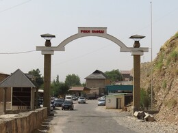  ,   Karatag village, beginning of the hike