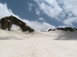 .  Destorak pass