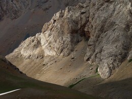        a spring under a rock at the beginning of the first canyon